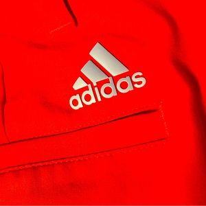 Size 34 Adidas Men’s golf shorts.